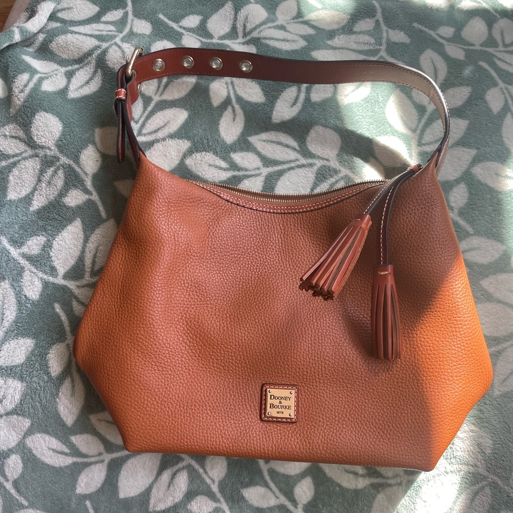 Dooney and Bourke purse